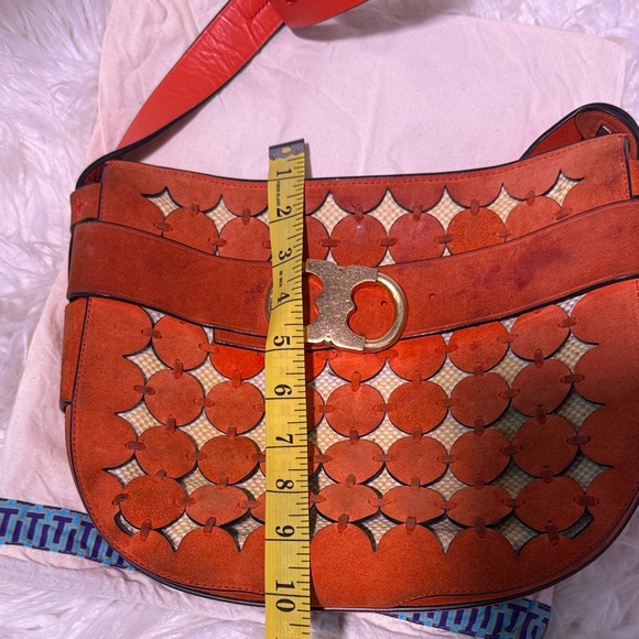 Tory Burch Suede Cutout Gimini Link Crossbody Bag - Picture 13 of 13
